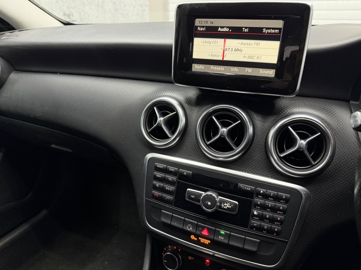 Used Mercedes-Benz A-Class 2014 for sale - 77279636: Photo 30