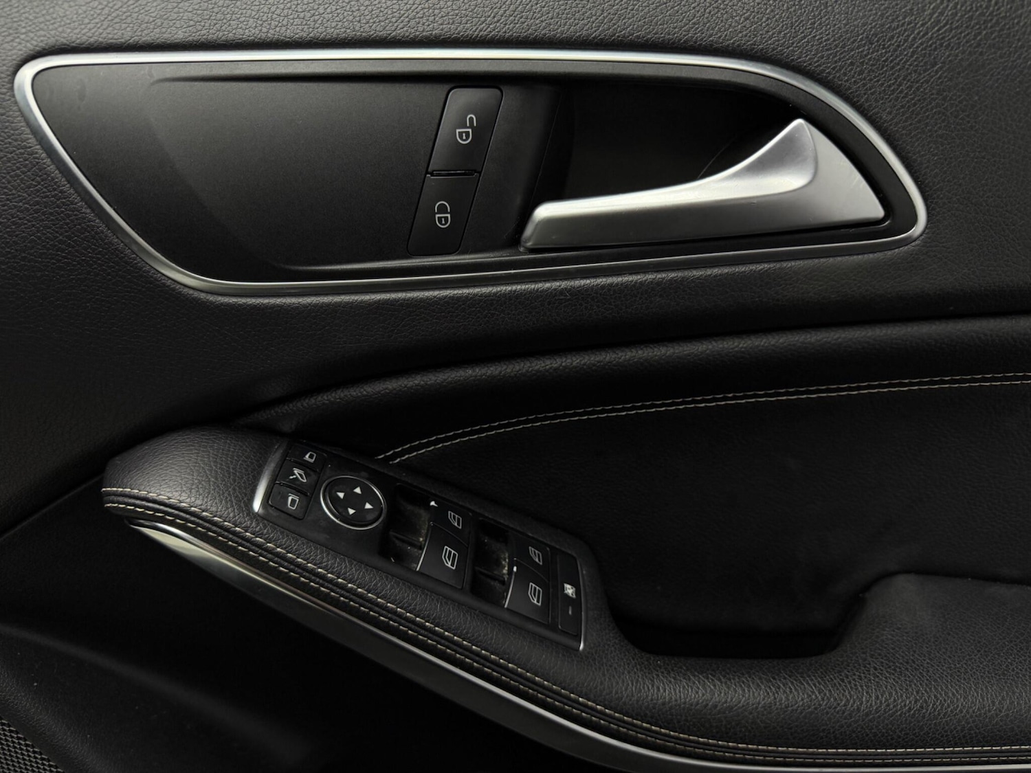 Used Mercedes-Benz A-Class 2014 for sale - 77279636: Photo 33