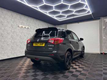 Used Suzuki Vitara 2017 for sale - 72926324: Photo