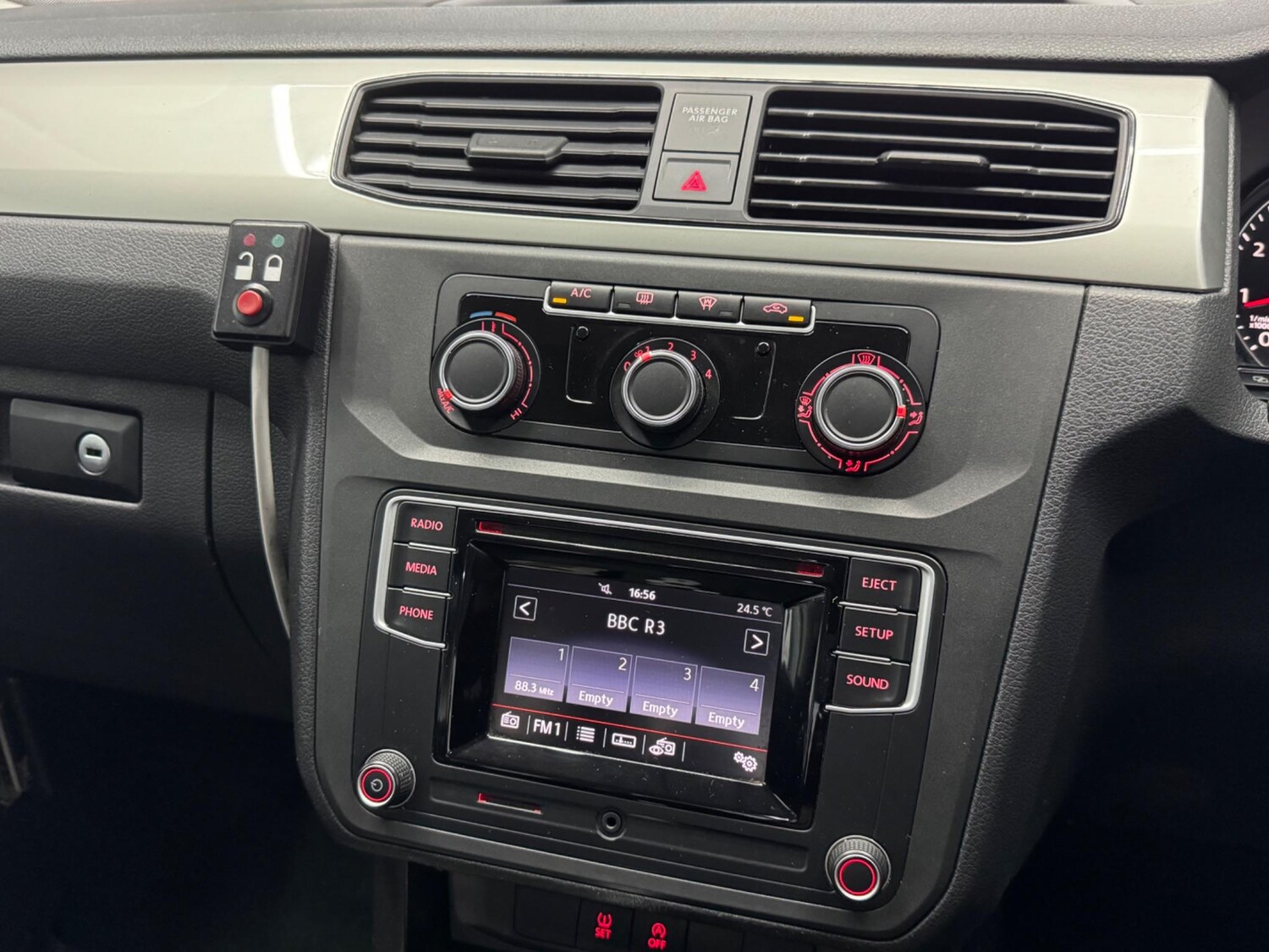 Used Volkswagen Caddy Life for sale - 78057877: Photo 17