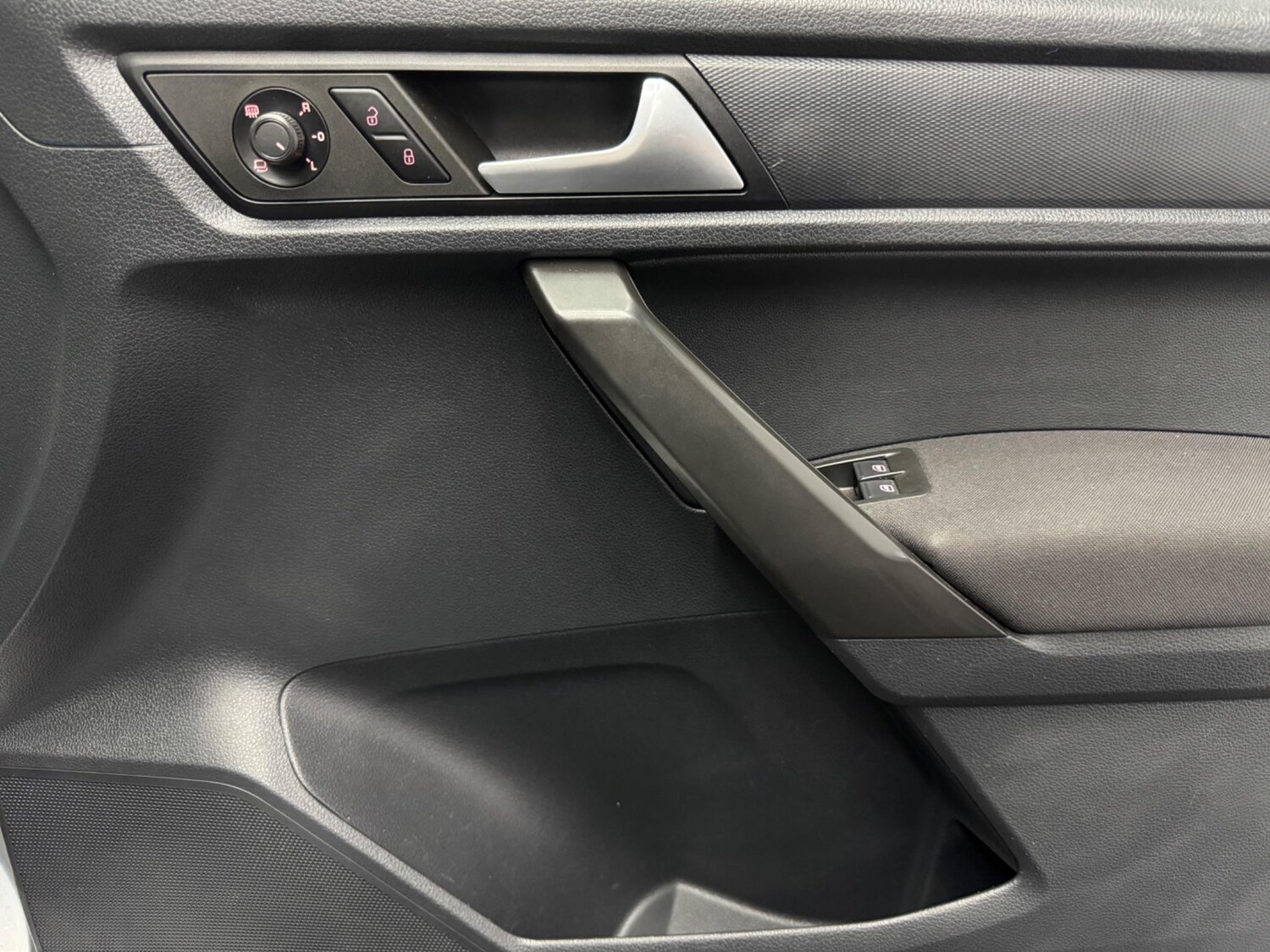 Used Volkswagen Caddy Life for sale - 78057877: Photo 19