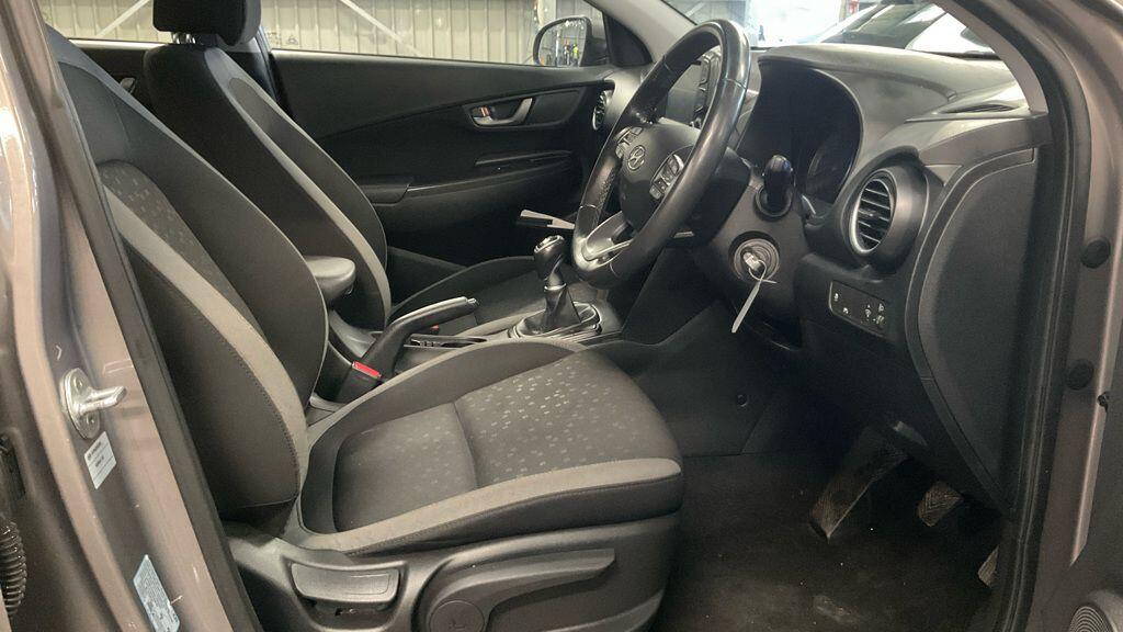 Used Hyundai KONA 2018 for sale - 77564745: Photo 2