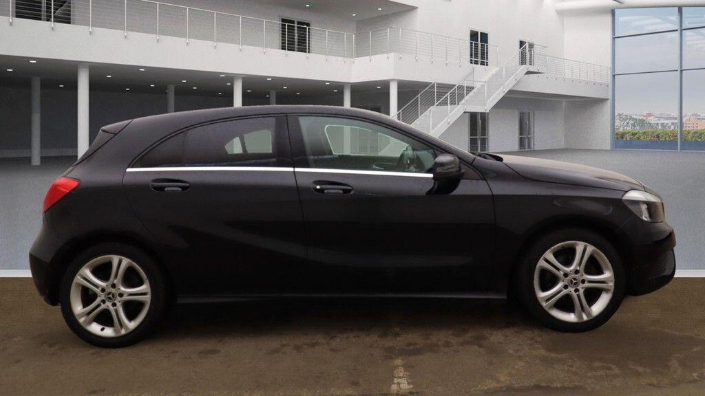 Used Mercedes-Benz A-Class 2015 for sale - 76158715: Photo 16