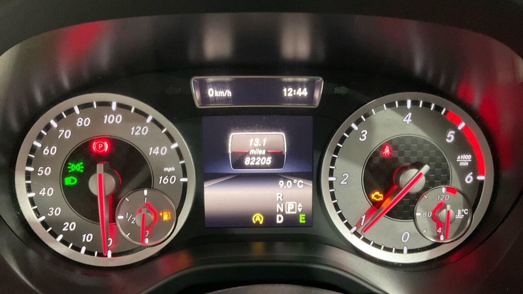 Used Mercedes-Benz A-Class 2015 for sale - 76158715: Photo 5