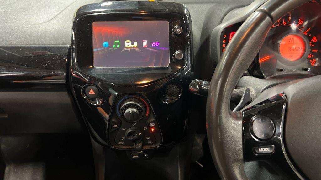 Used Toyota AYGO 2014 for sale - 77387424: Photo 2