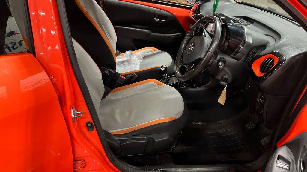 Used Toyota AYGO 2014 for sale - 77387424: Photo 3