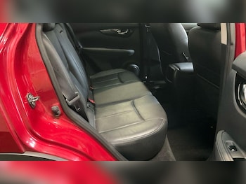 Used Nissan Qashqai 2016 for sale - 77400621: Photo