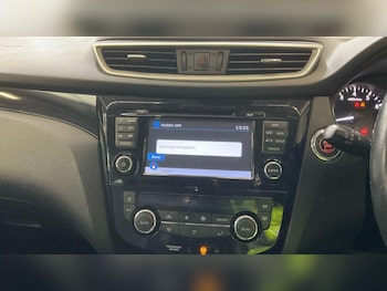 Used Nissan Qashqai 2016 for sale - 77400621: Photo