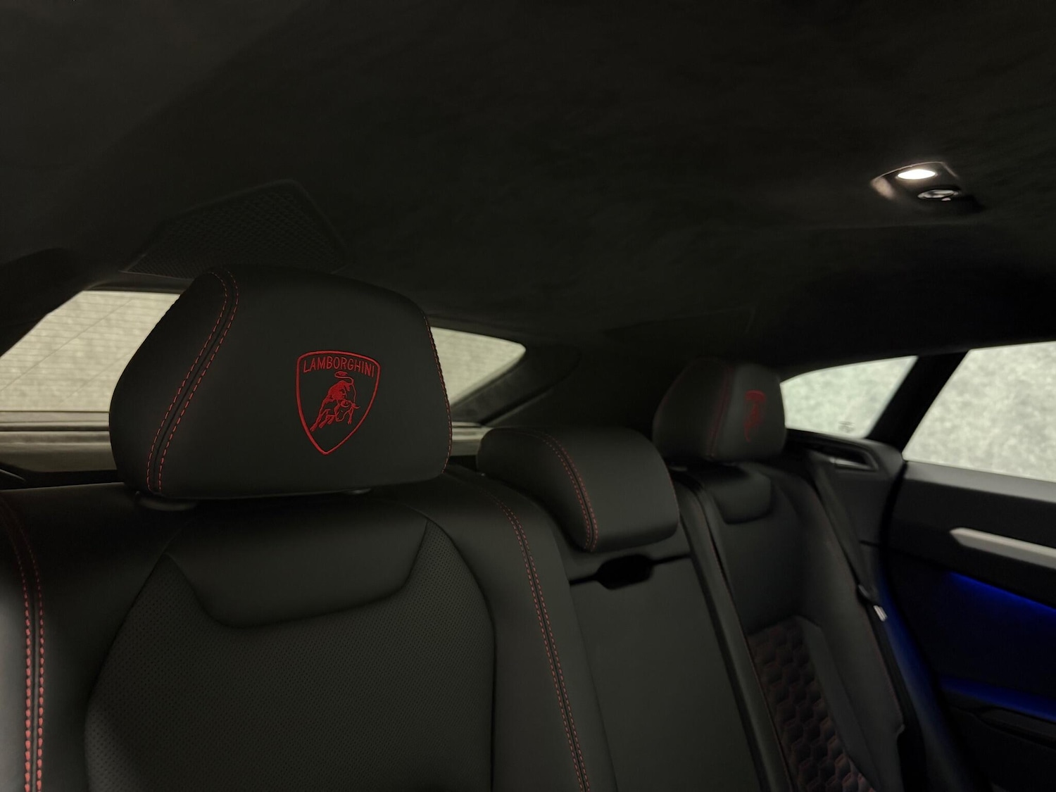 Used Lamborghini Urus 2019 for sale - 77237960: Photo 19