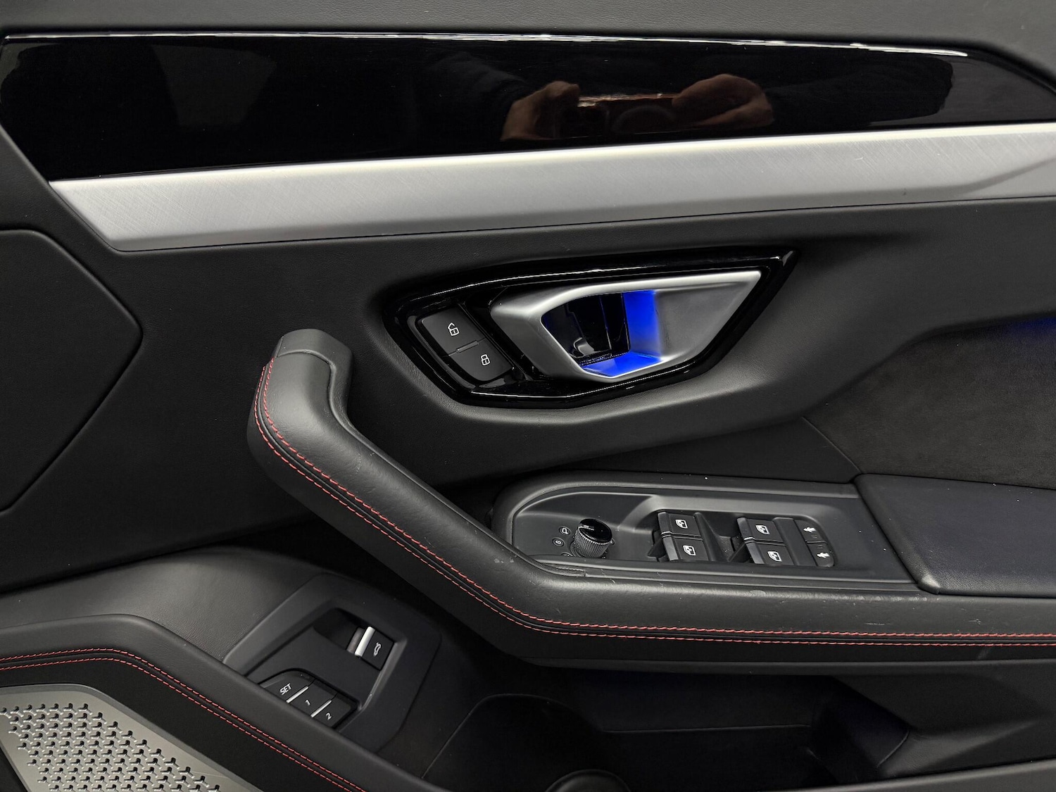 Used Lamborghini Urus 2019 for sale - 77237960: Photo 22