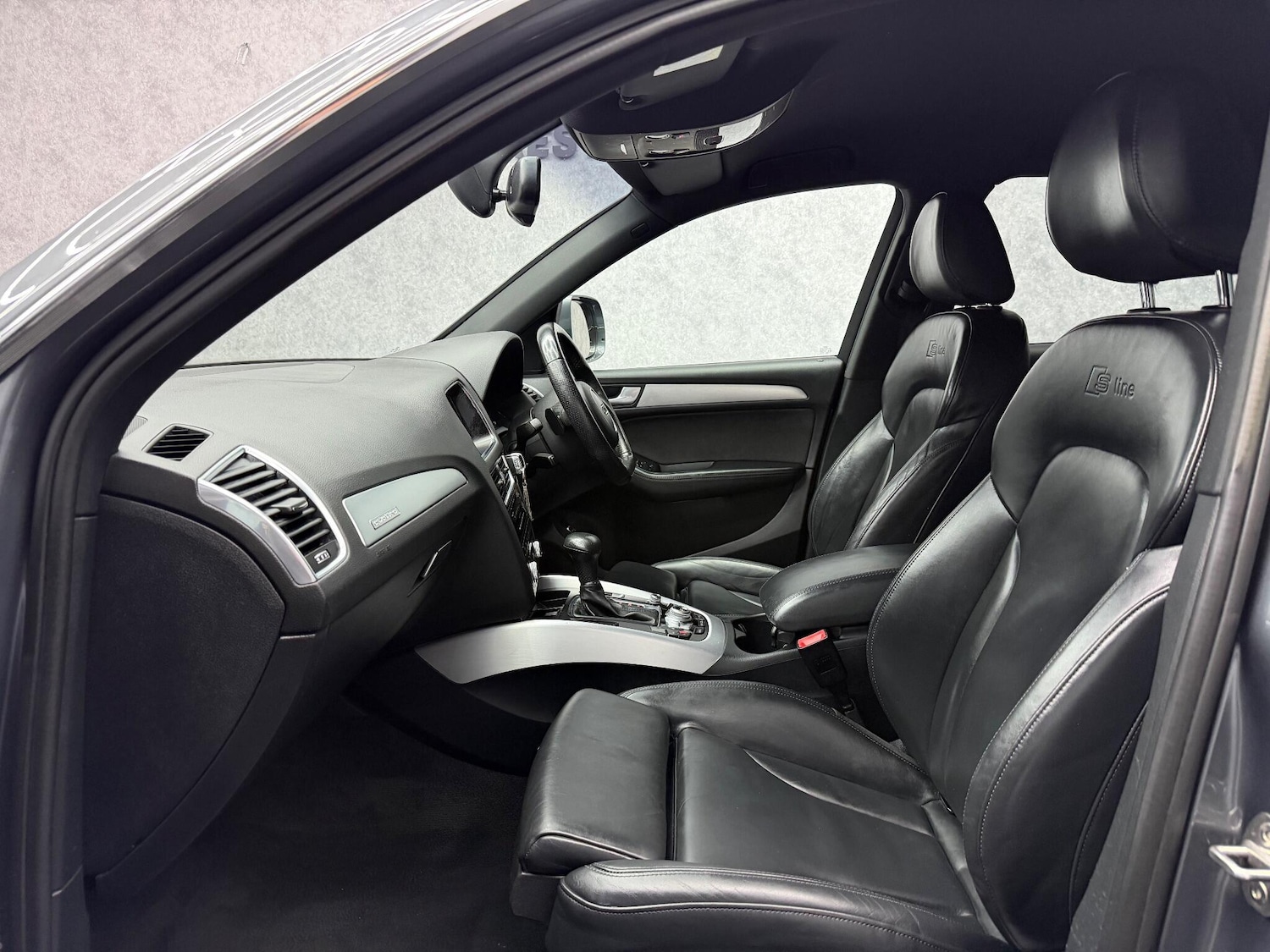 Used Audi Q5 2016 for sale - 77320385: Photo 26