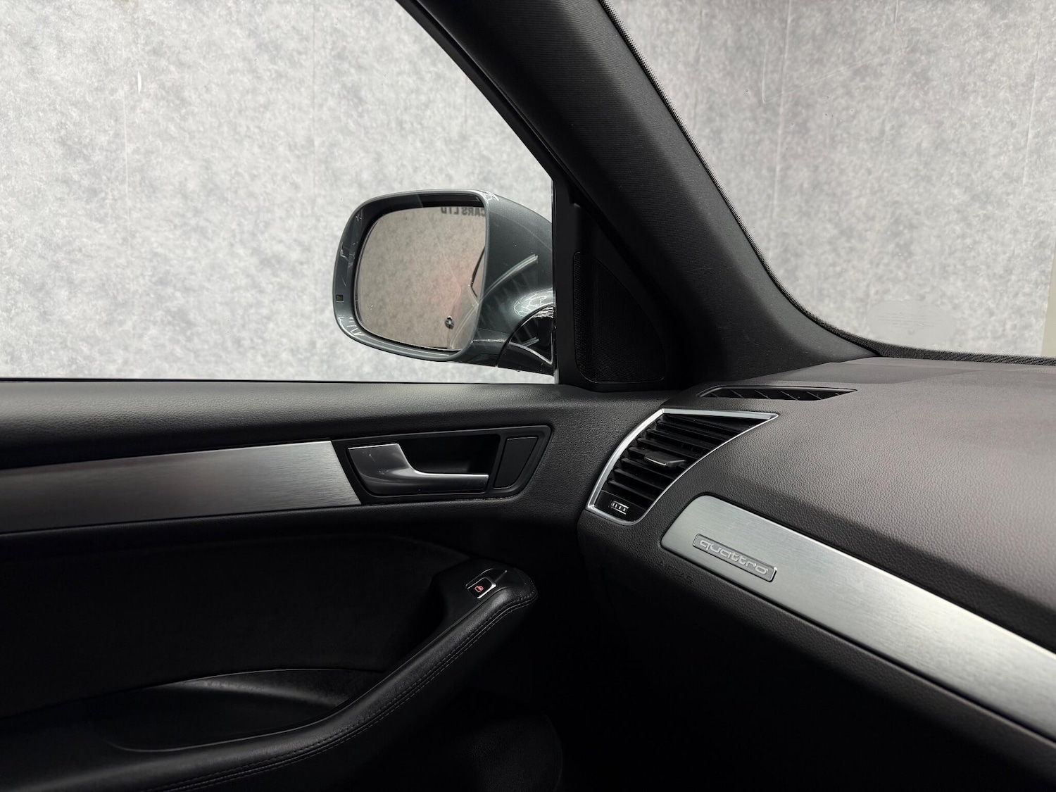 Used Audi Q5 2016 for sale - 77320385: Photo 5