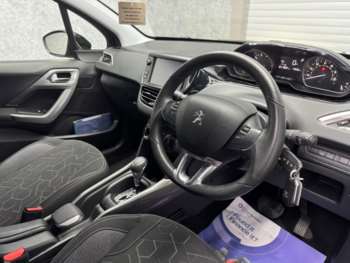 Used Peugeot 2008 2019 for sale - 74837807: Photo