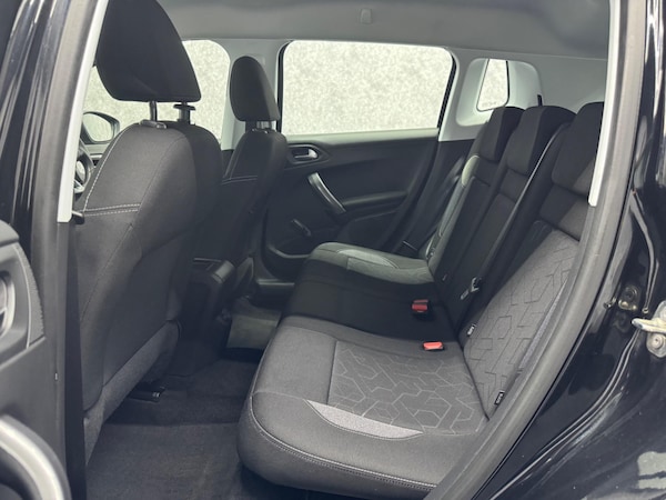 Used Peugeot 2008 2019 for sale - 74837807: Photo 9