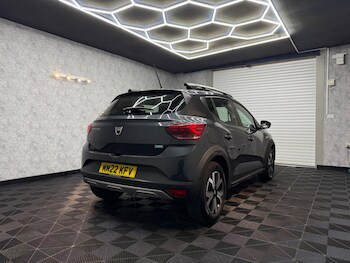 Used Dacia Sandero Stepway 2022 for sale - 78141567: Photo
