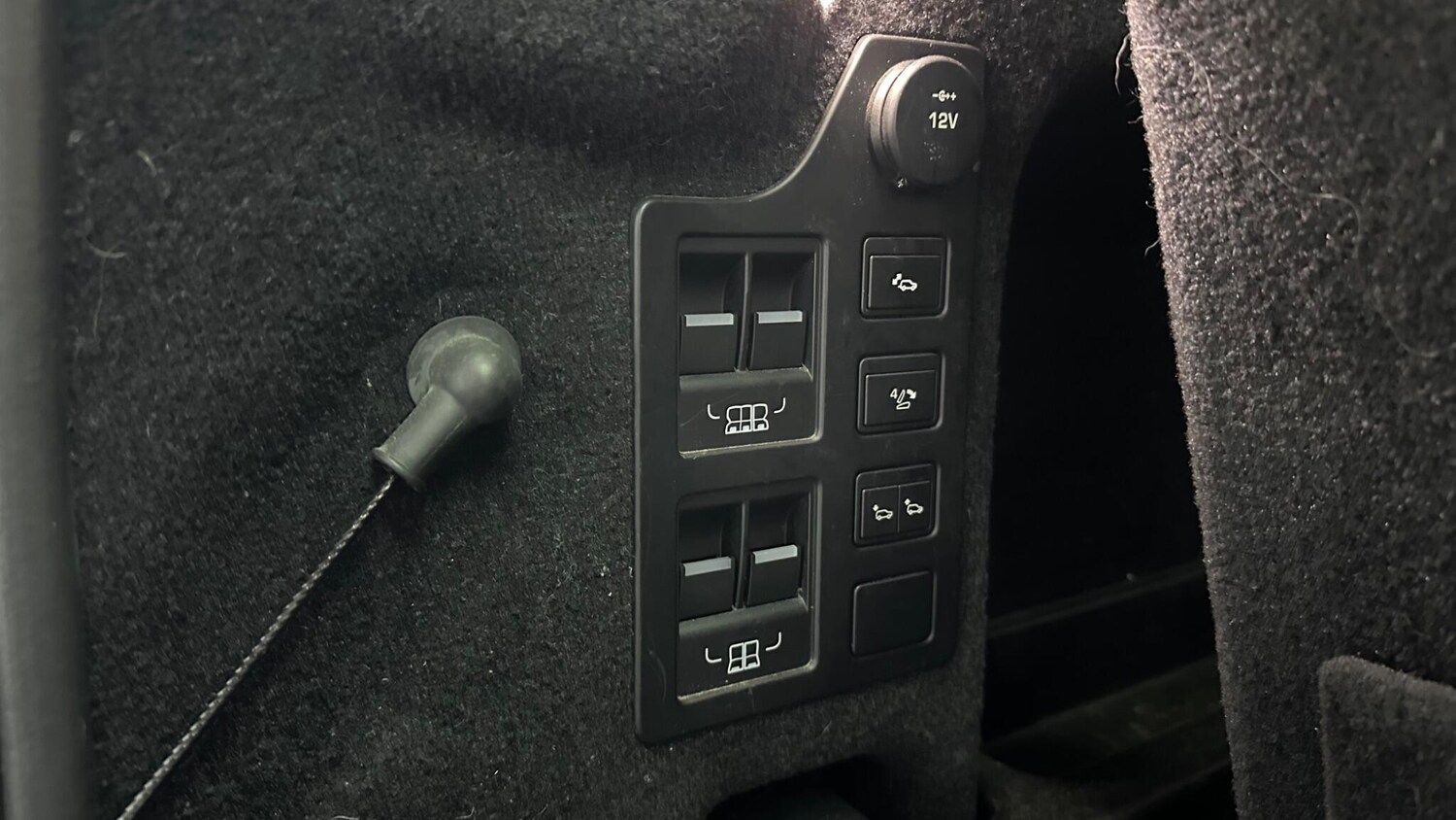 Used Land Rover Discovery 2017 for sale - 78058443: Photo 39