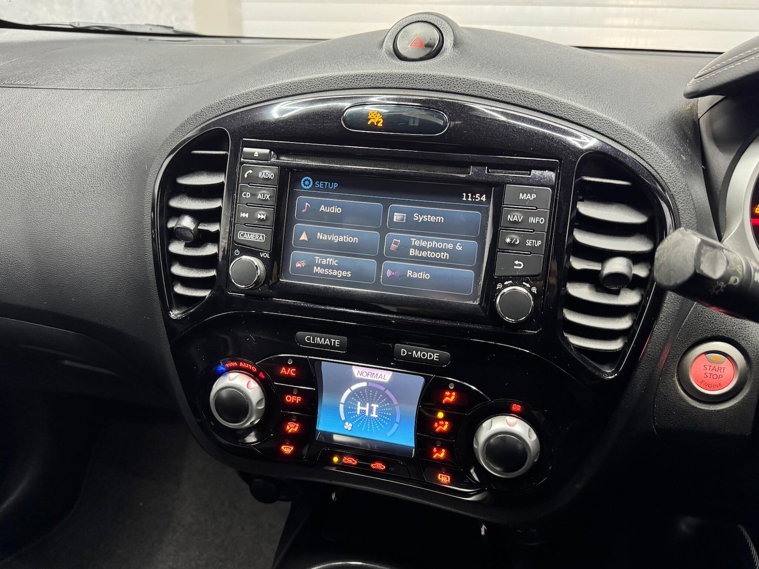 Used Nissan Juke 2015 for sale - 76742851: Photo 11