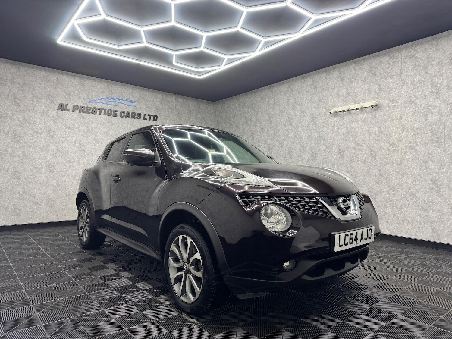 Used Nissan Juke 2015 for sale - 76742851: Photo 24