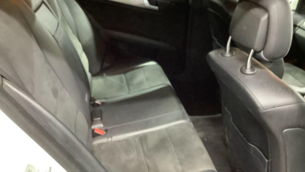 Used Mercedes-Benz C Class 2014 for sale - 77315415: Photo 3