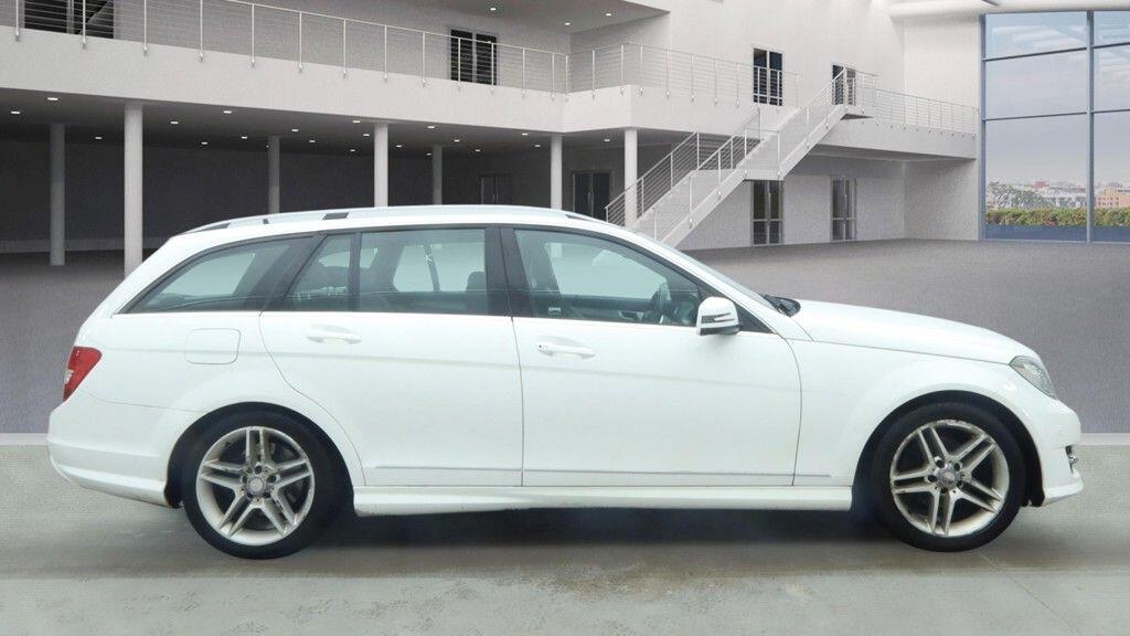 Used Mercedes-Benz C Class 2014 for sale - 77315415: Photo 9