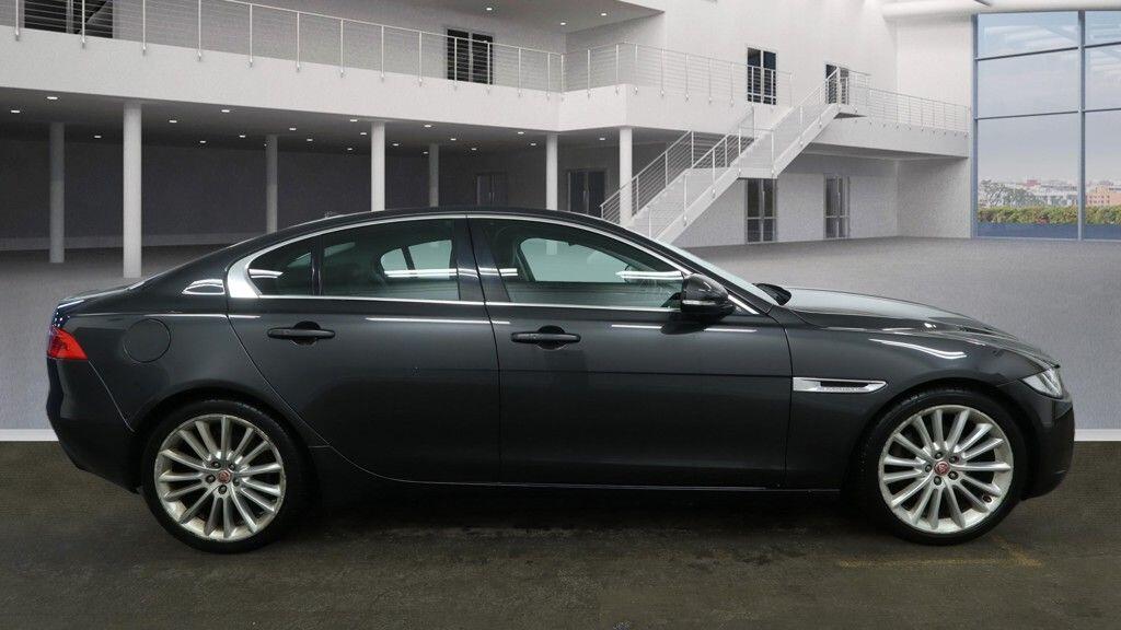 Used Jaguar XE 2016 for sale - 77633445: Photo 11