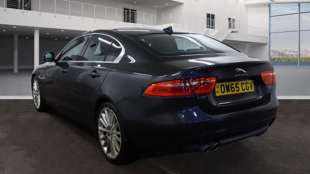 Used Jaguar XE 2016 for sale - 77633445: Photo 9