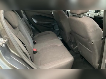 Used Ford Fiesta 2017 for sale - 78384354: Photo