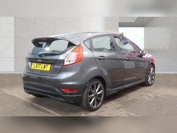 Used Ford Fiesta 2017 for sale - 78384354: Photo