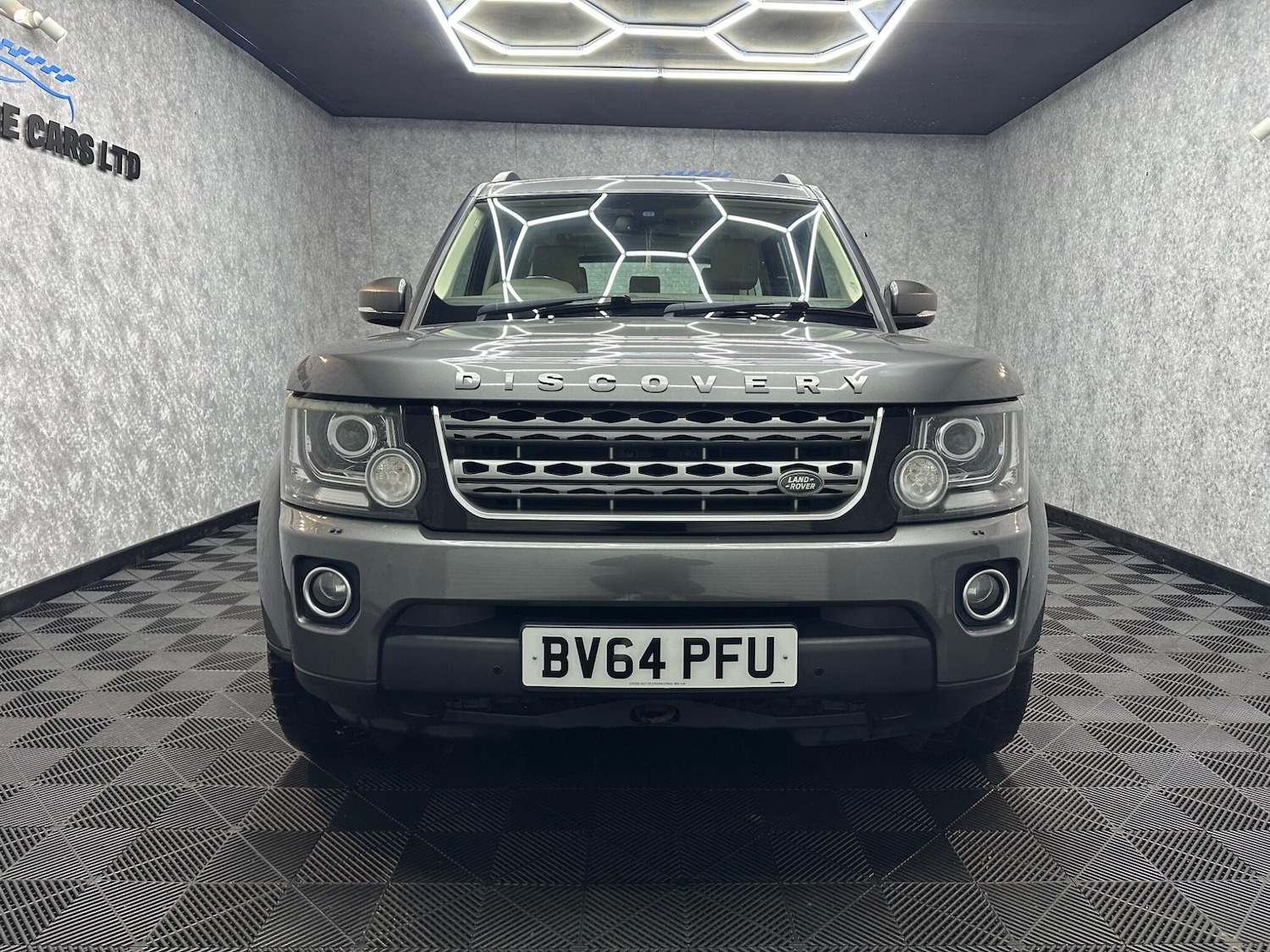 Used Land Rover Discovery 4 2014 for sale - 77440085: Photo 24