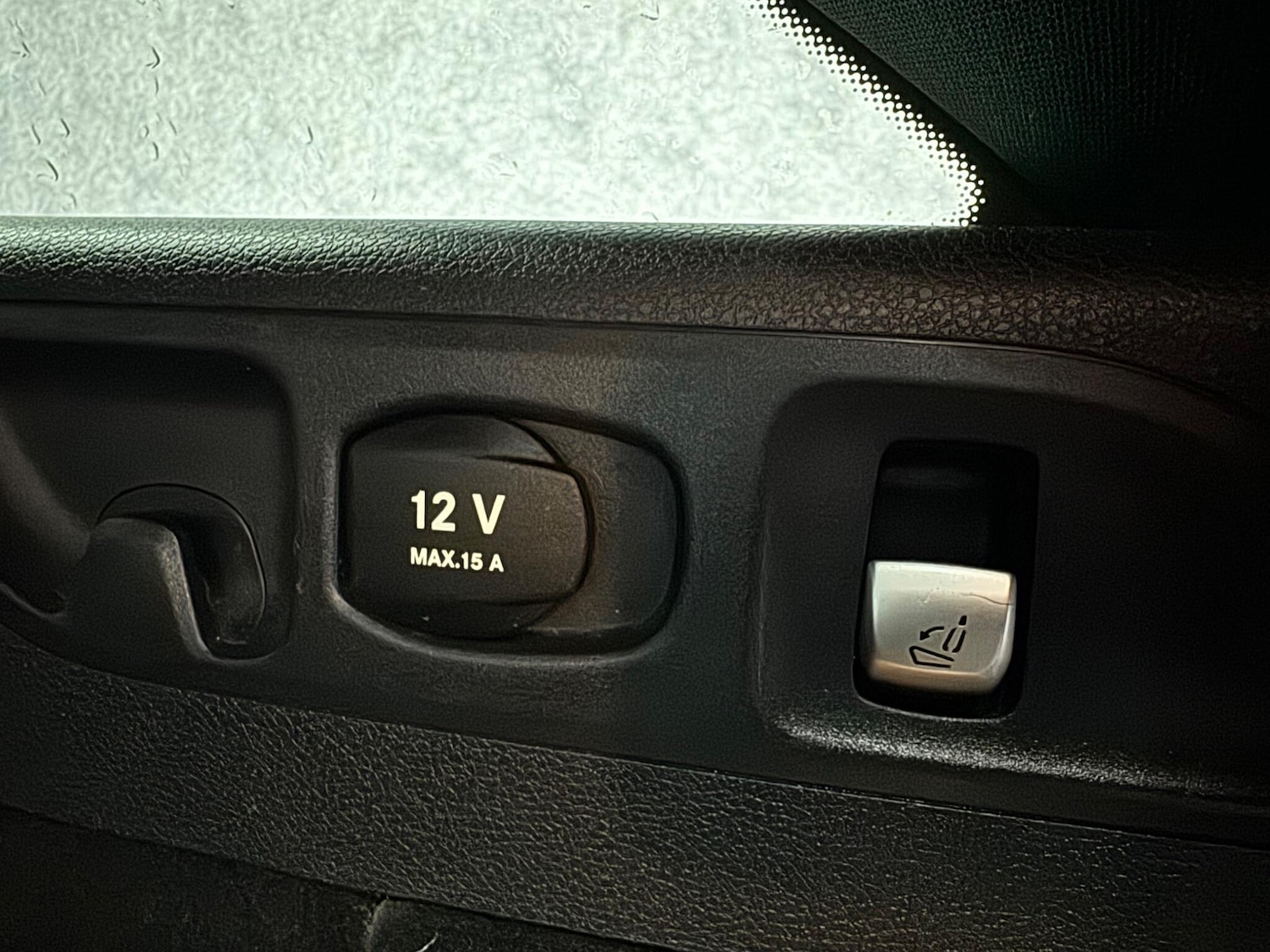 Used Mercedes-Benz E Class 2016 for sale - 76936114: Photo 28