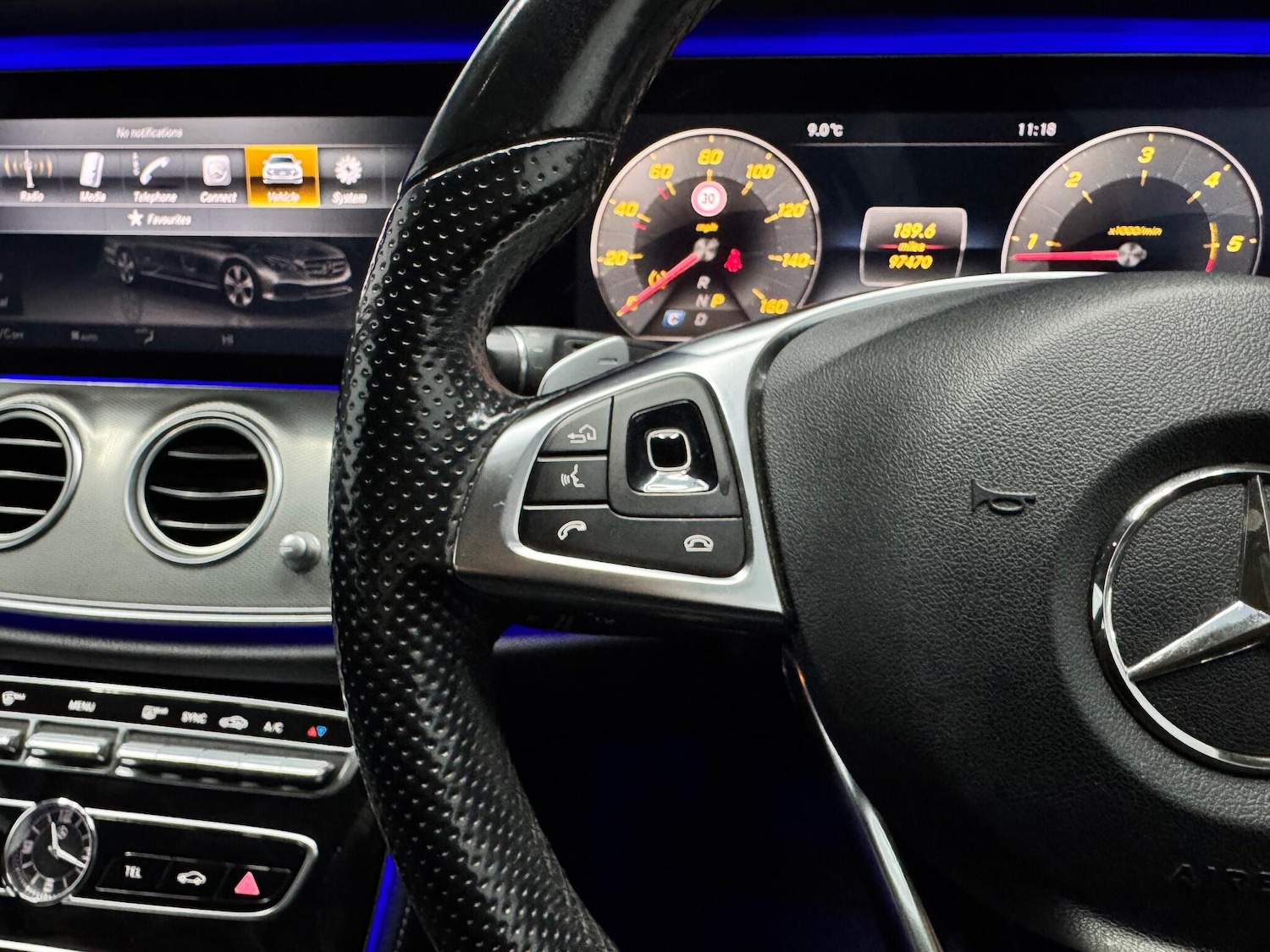 Used Mercedes-Benz E Class 2016 for sale - 76936114: Photo 8