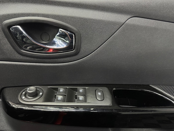 Used Renault Captur 2016 for sale - 76247757: Photo 16