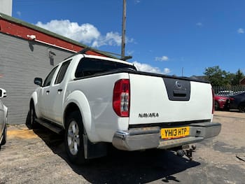 Used Nissan Navara 2013 for sale - 79664452: Photo