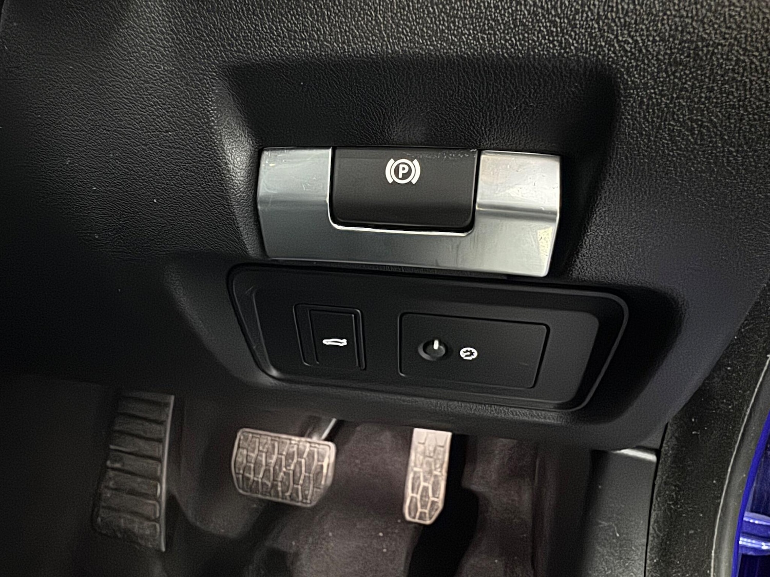 Used Jaguar XE 2019 for sale - 77174547: Photo 23