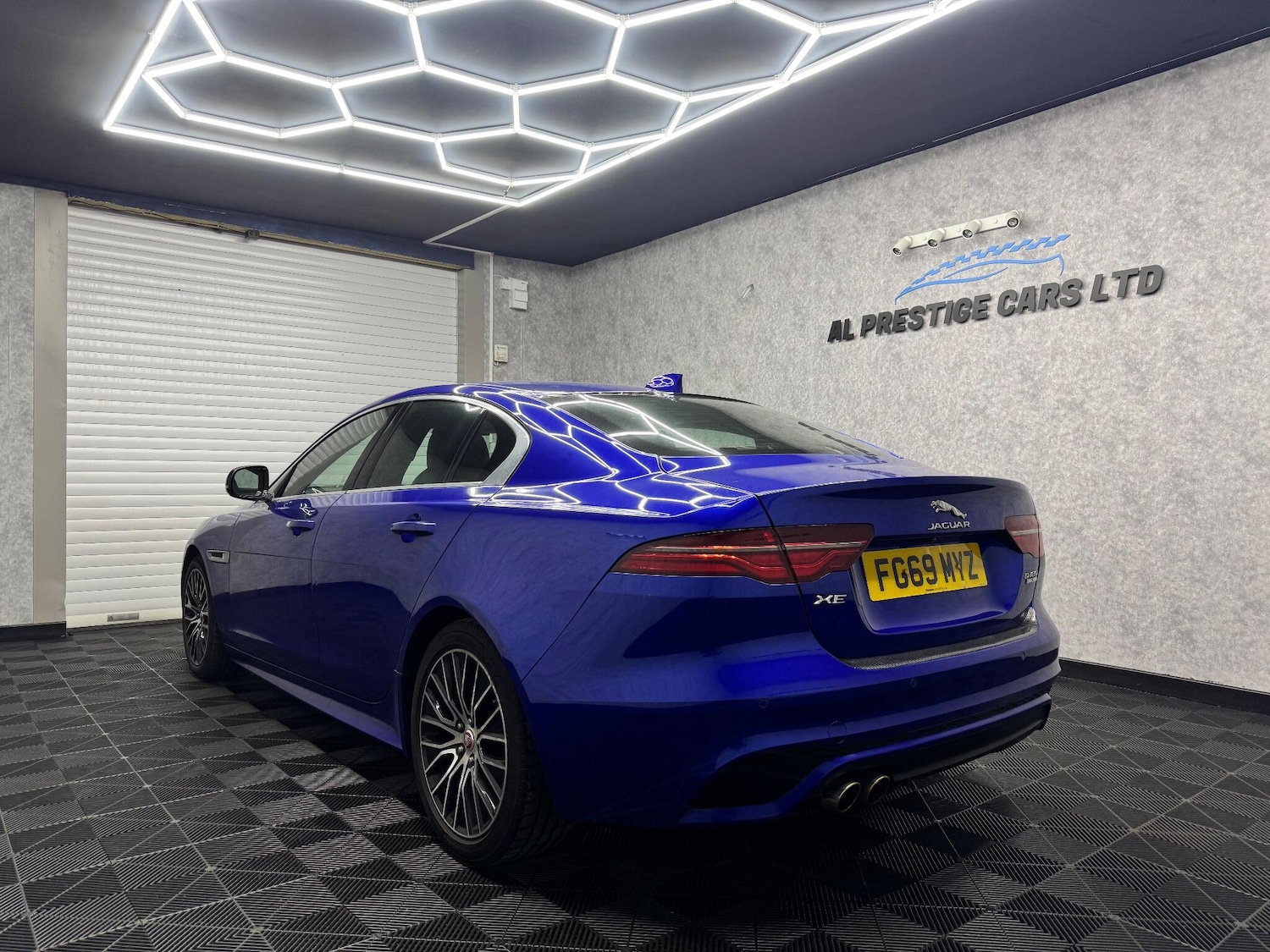 Used Jaguar XE 2019 for sale - 77174547: Photo 25