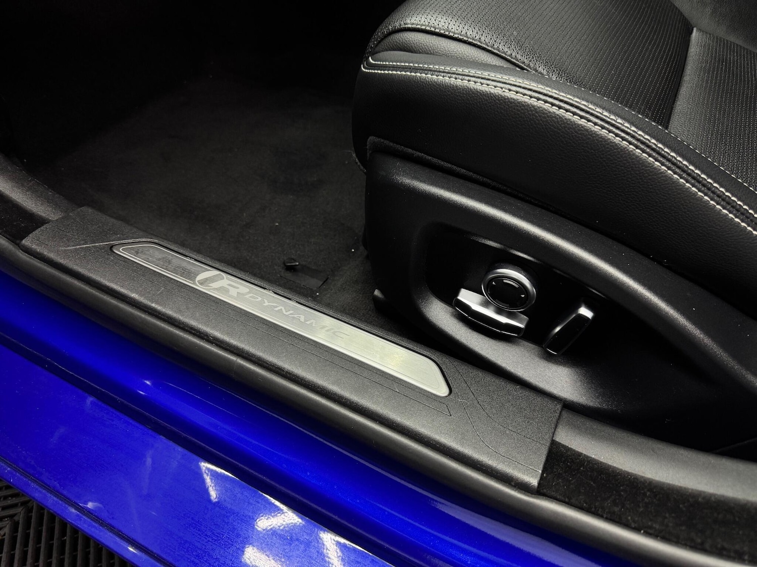 Used Jaguar XE 2019 for sale - 77174547: Photo 26