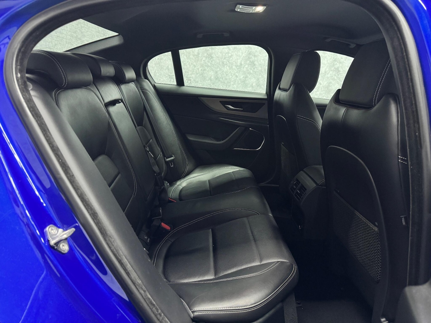 Used Jaguar XE 2019 for sale - 77174547: Photo 6