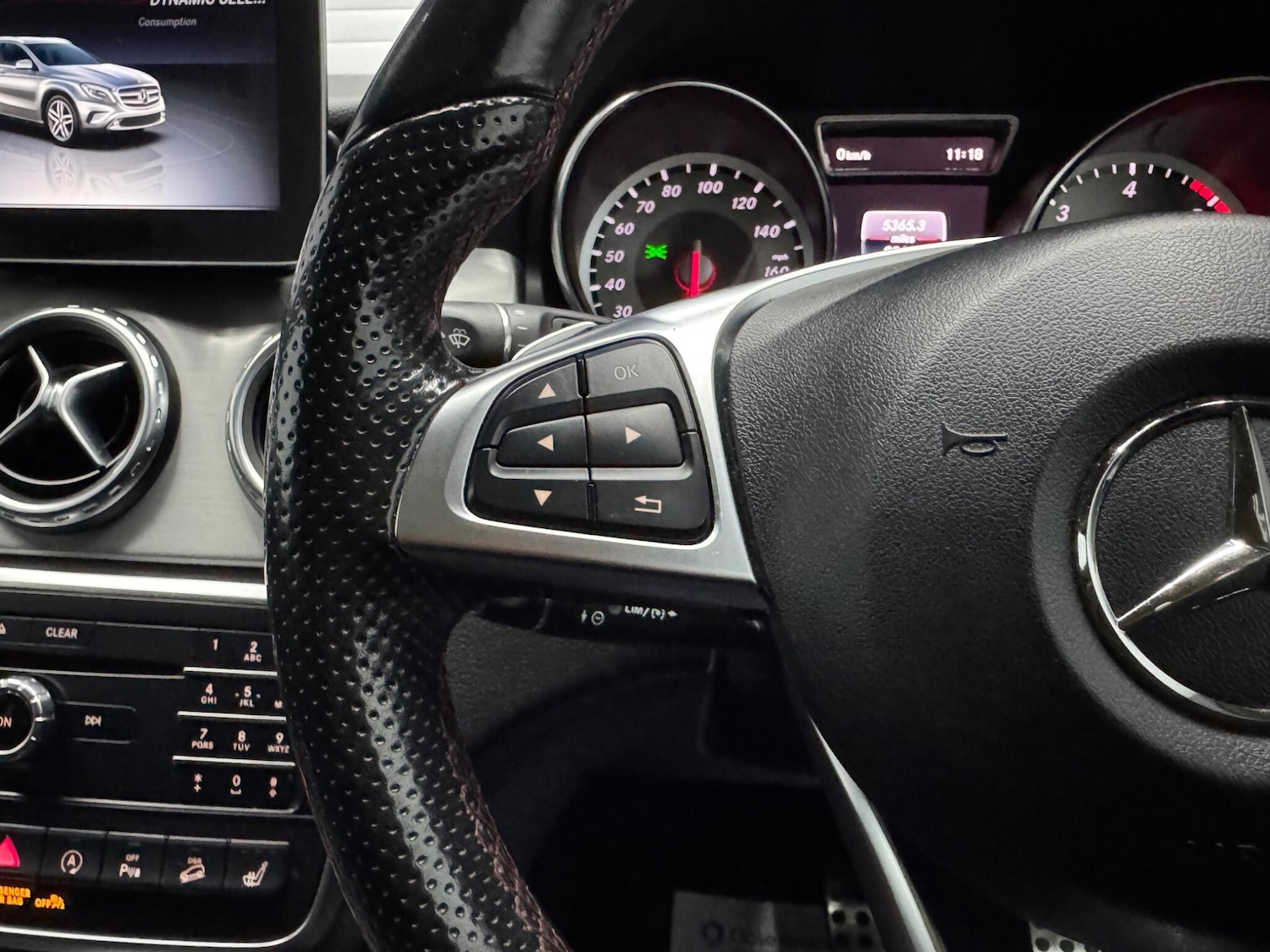 Used Mercedes-Benz GLA 2016 for sale - 77376390: Photo 8