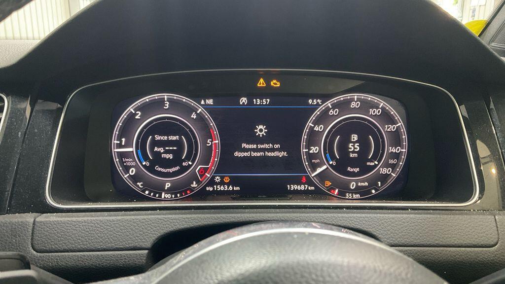 Used Volkswagen Golf 2019 for sale - 77066591: Photo 2