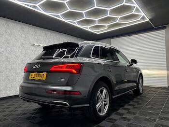 Used Audi Q5 2017 for sale - 79664333: Photo