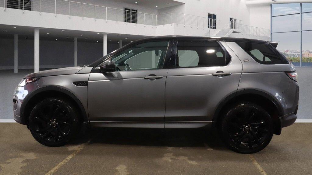 Used Land Rover Discovery Sport 2017 for sale - 76360647: Photo 11