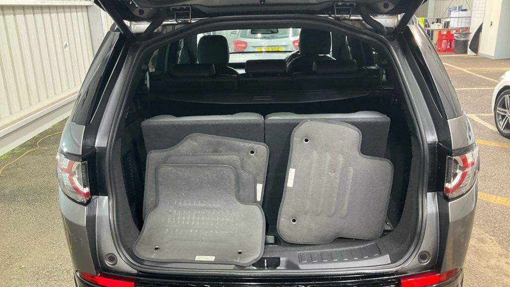 Used Land Rover Discovery Sport 2017 for sale - 76360647: Photo 7