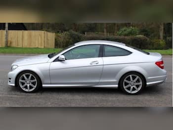 Used Mercedes-Benz C Class 2011 for sale - 79664545: Photo