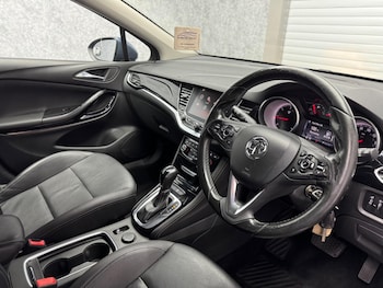 Used Vauxhall Astra 2017 for sale - 75747410: Photo