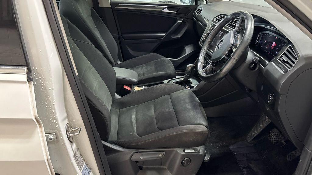 Used Volkswagen Tiguan 2019 for sale - 78127594: Photo 2
