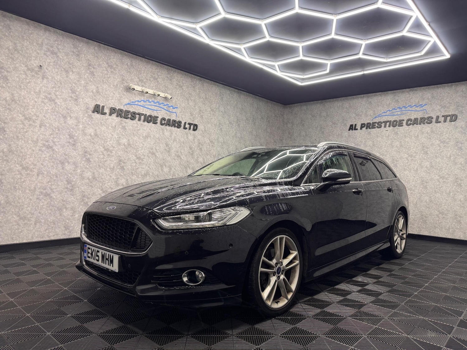 Used Ford Mondeo 2015 for sale - 76597324: Photo 1