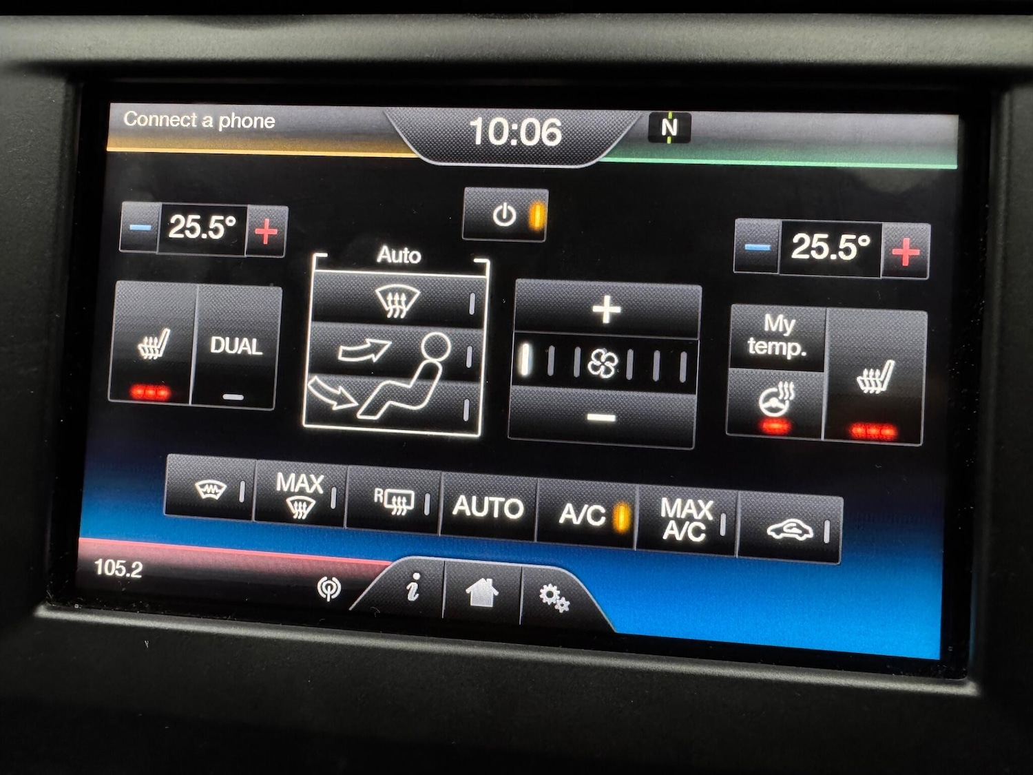 Used Ford Mondeo 2015 for sale - 76597324: Photo 14