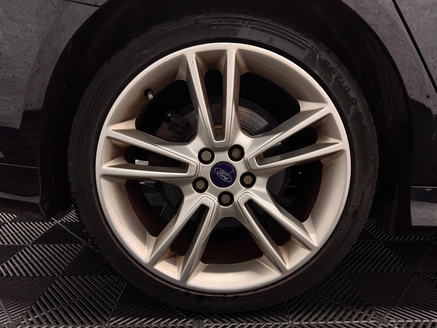 Used Ford Mondeo 2015 for sale - 76597324: Photo 27