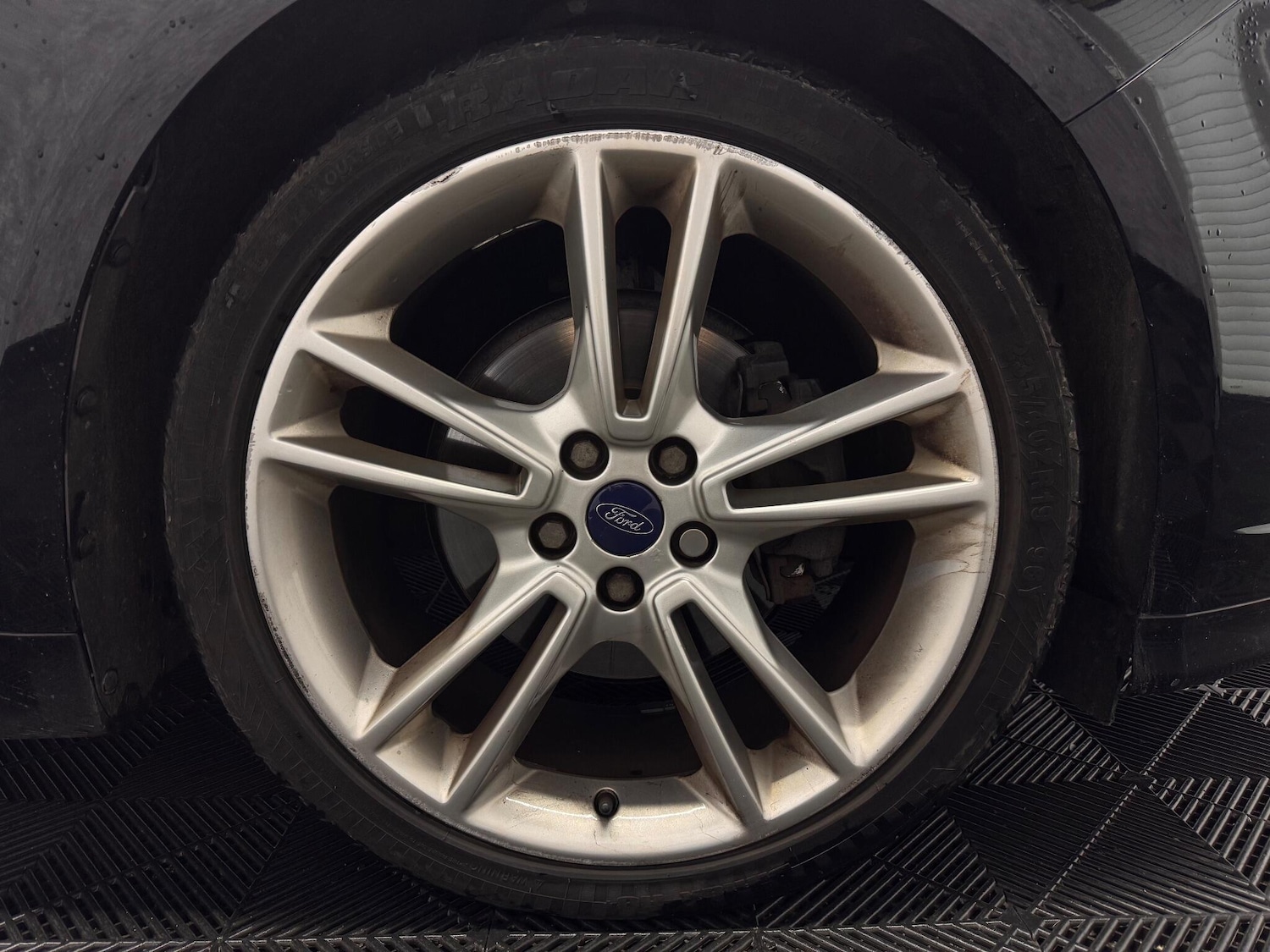 Used Ford Mondeo 2015 for sale - 76597324: Photo 29