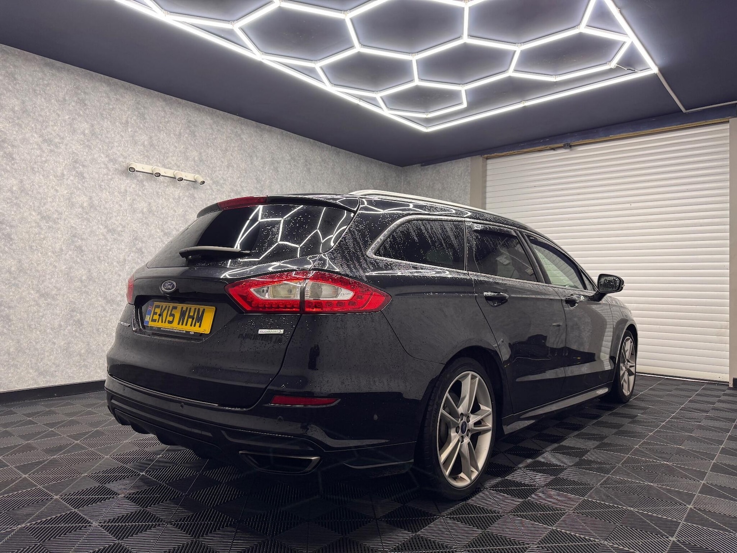 Used Ford Mondeo 2015 for sale - 76597324: Photo 4